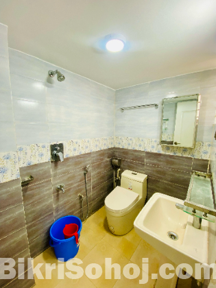 Modern Fully-Furnished 2-Bhk Apt Rent in Bashundhara R/A